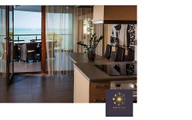 Rising Sun Panorama Apartman I